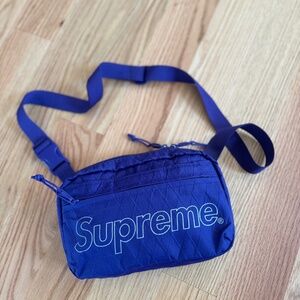 Supreme Shoulder Bag FW18 Purple